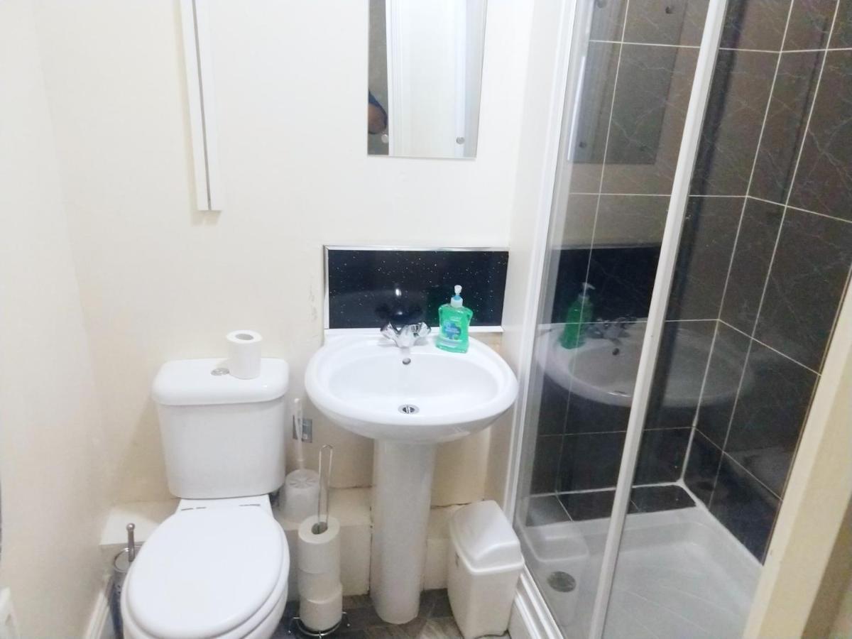 Derwent Street Apartment 2 - Self Contained - 2 Bed Self Catering Apartment Workington Exterior foto